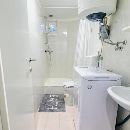 Majo Apartma Punta Апартаменты *